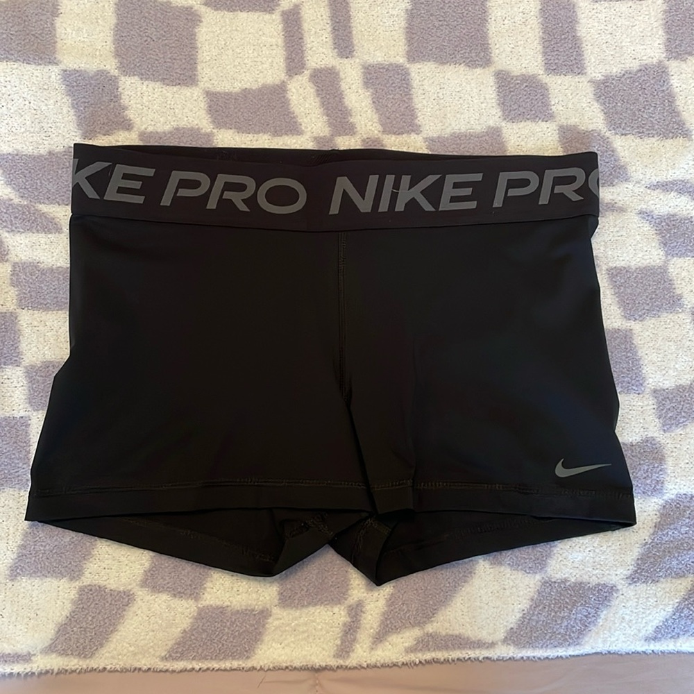Black Nike Pro Spandex